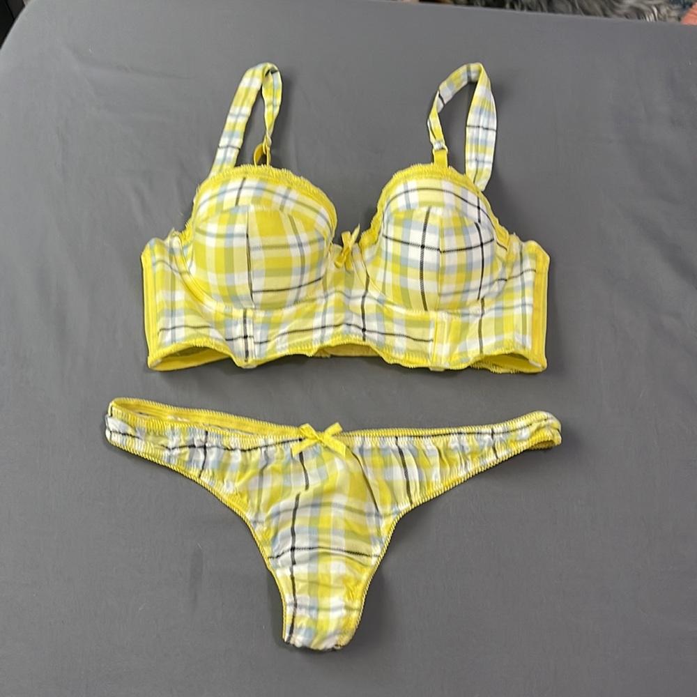 Lingerie Bra & Thong Panty set